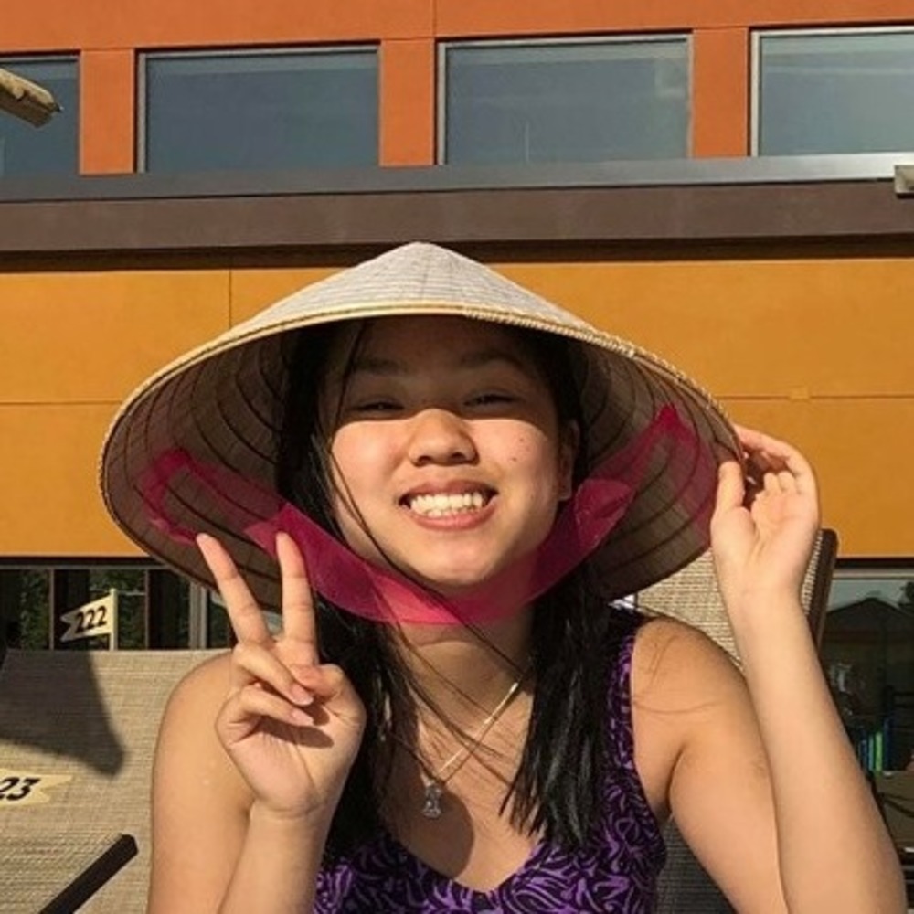 Meet your Posher, Priscilla